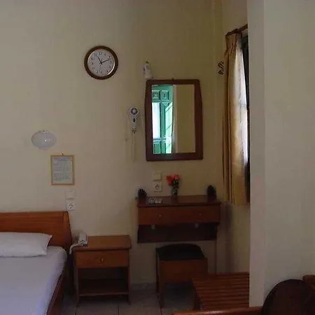 Aristotelis Aparthotel 4*