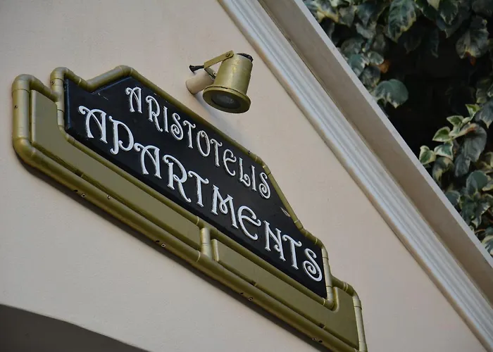 Aparthotel Aristotelis 4*