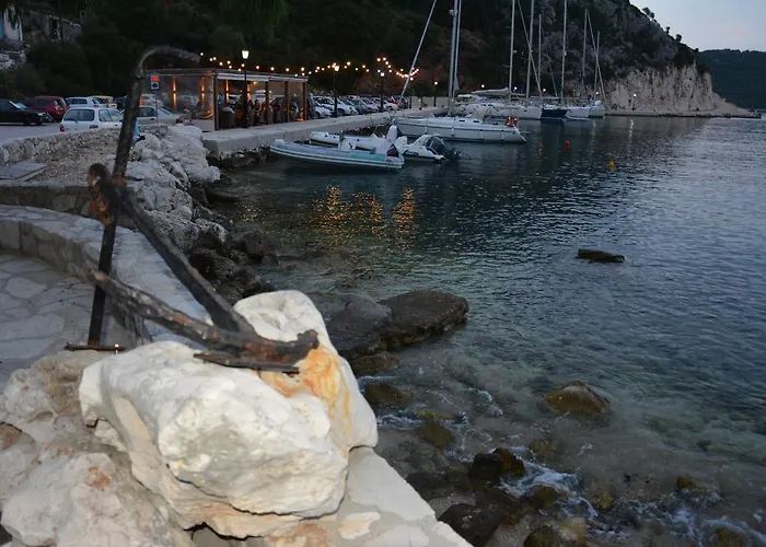 Aristotelis 4* Frikes