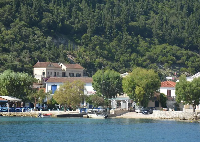 Aristotelis 4* Frikes