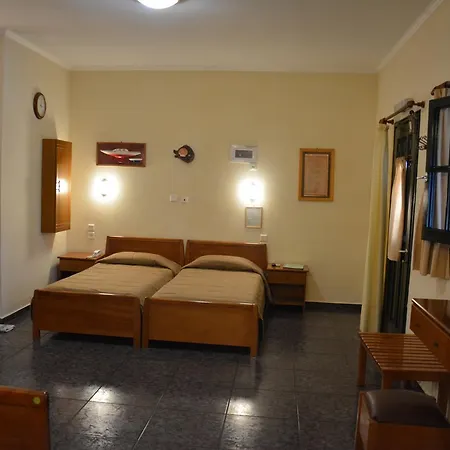 Aristotelis 4* Frikes